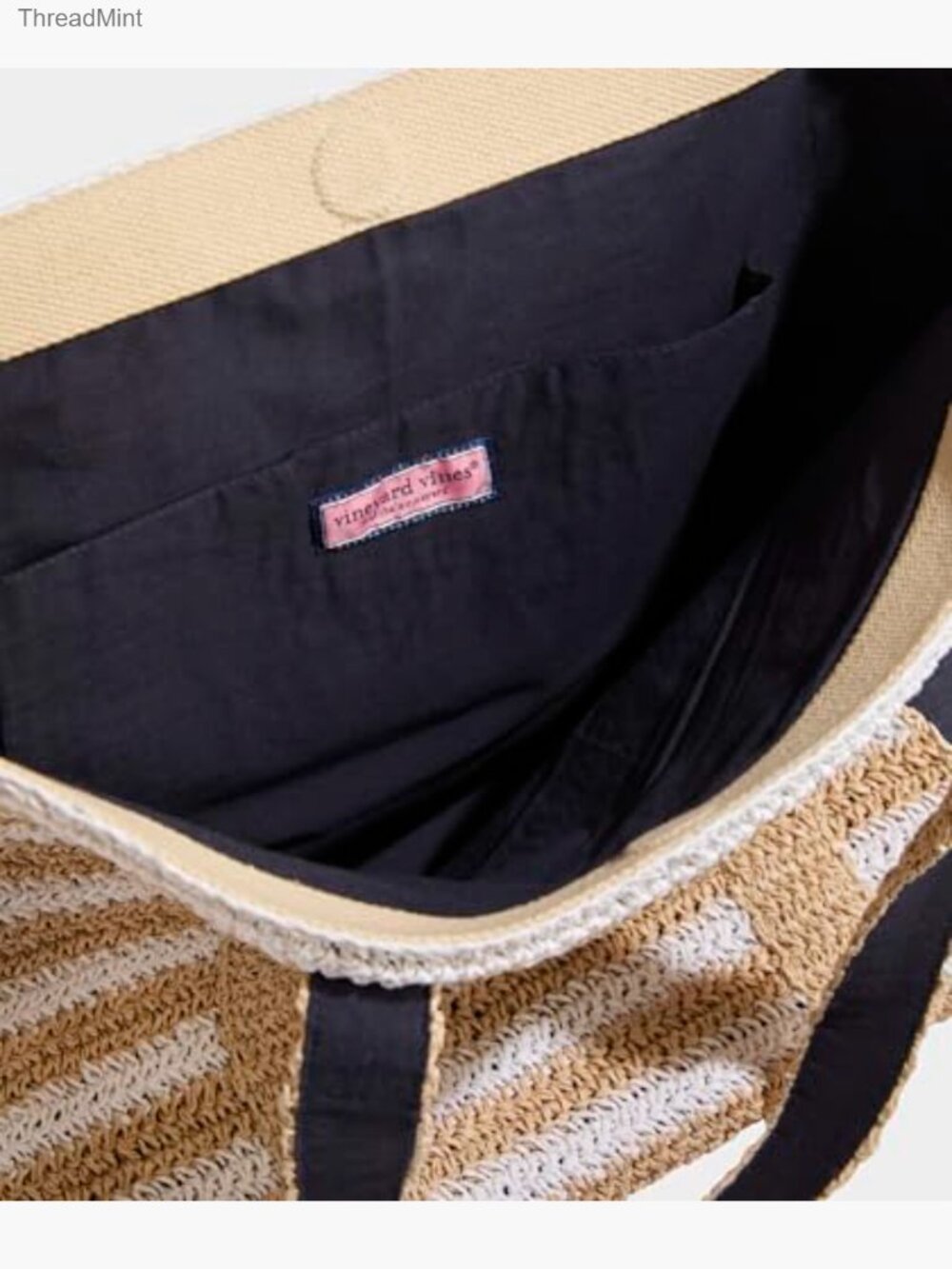 Medium Straw Tote with Cotton Lining and Magnetic Closure - Picture 4 of 4